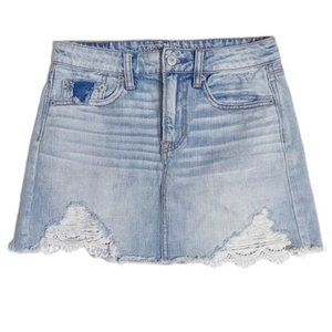 American Eagle Festival Mini Skirt Lace Hem Light Wash Distressed 100% Cotton 0